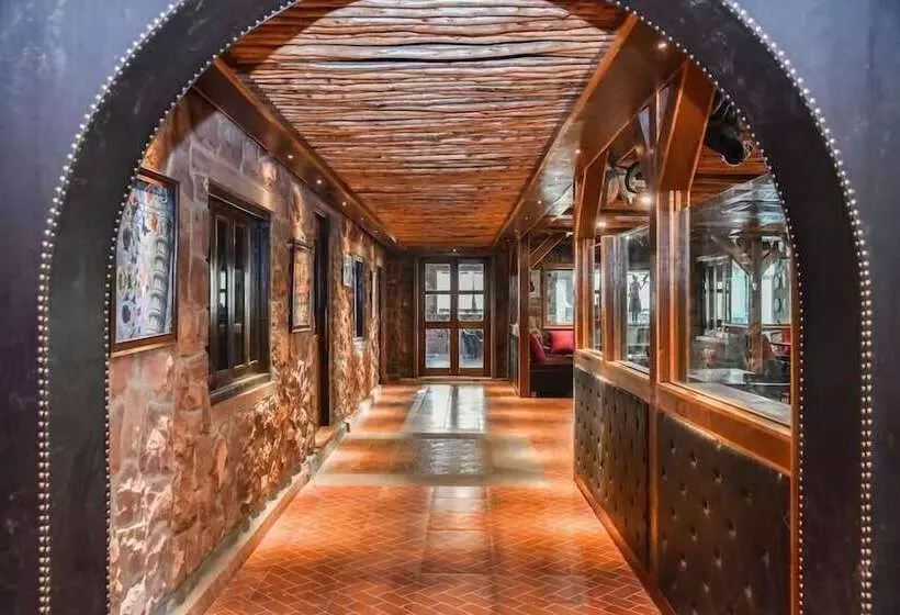 هتل Clarks Inn Jodhpur