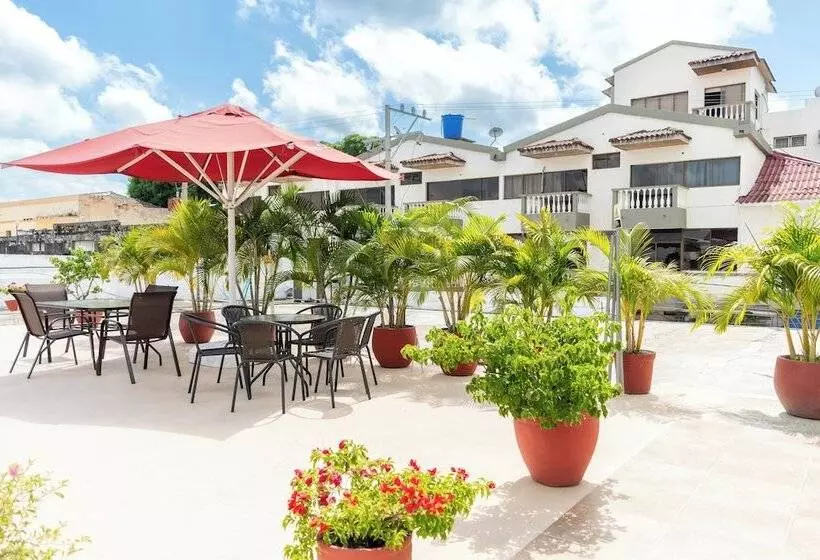 ホテル Corozal Plaza