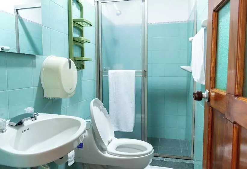 ホテル Corozal Plaza