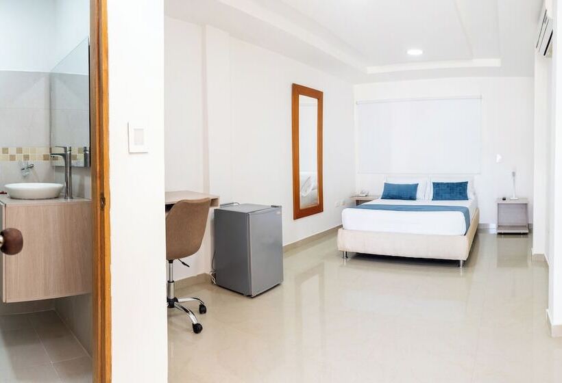 ホテル Corozal Plaza