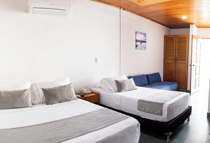 ホテル Corozal Plaza