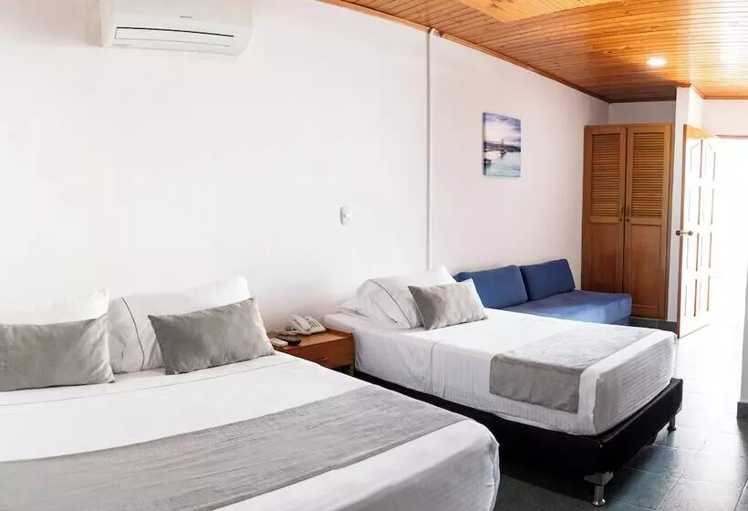 ホテル Corozal Plaza