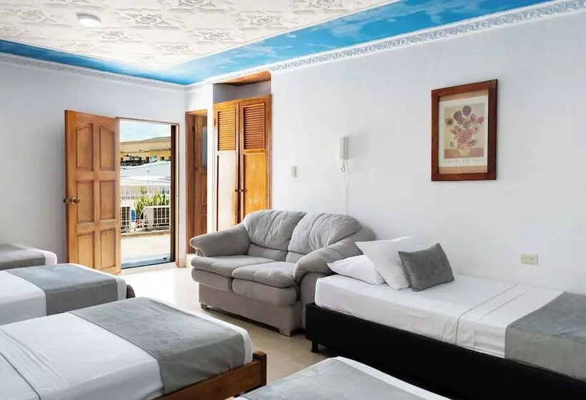 ホテル Corozal Plaza