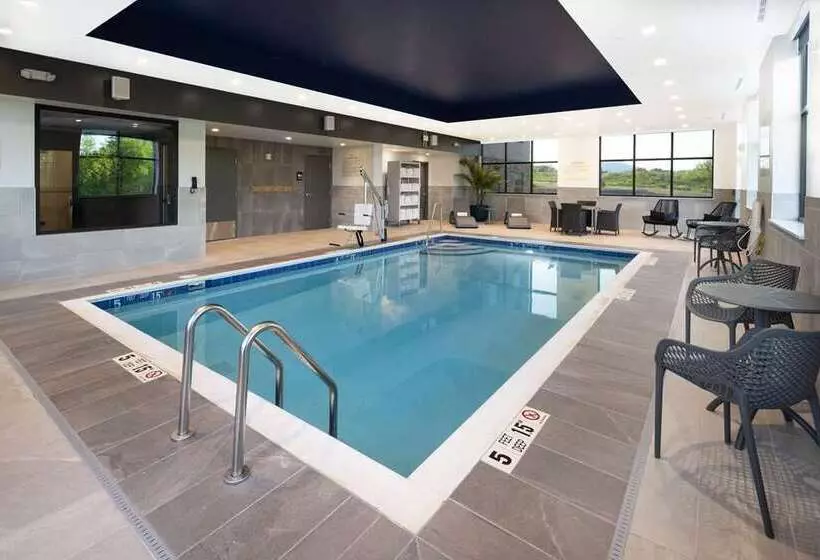 Hotelli Hampton Inn Verona At Turning Stone