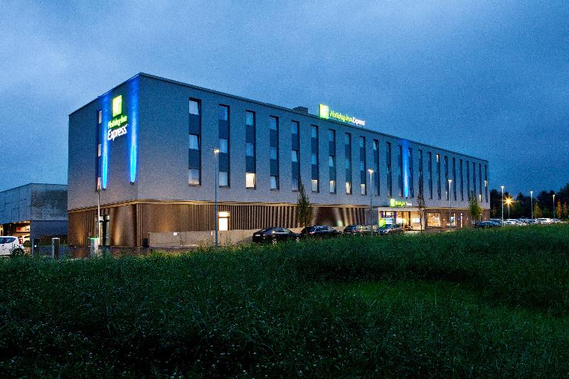 ホテル Holiday Inn Express Lustenau