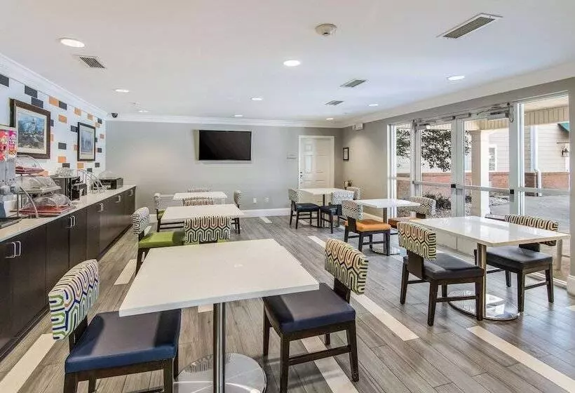 هتل Mainstay Suites Columbus Next To Fort Moore