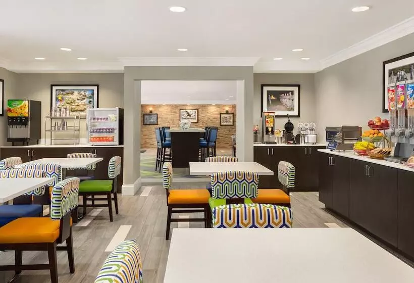 هتل Mainstay Suites Columbus Next To Fort Moore