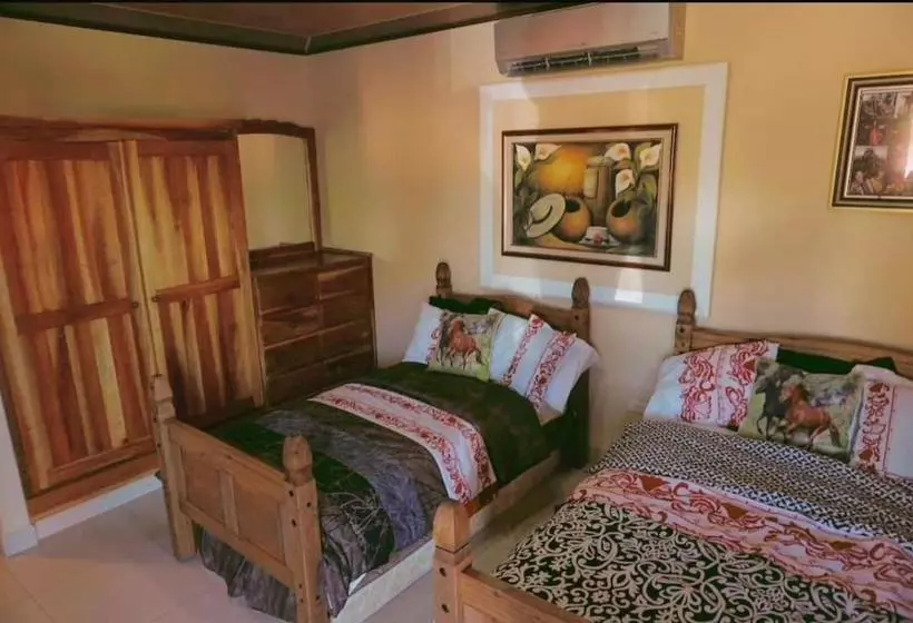 ペンション Casa De Quincha