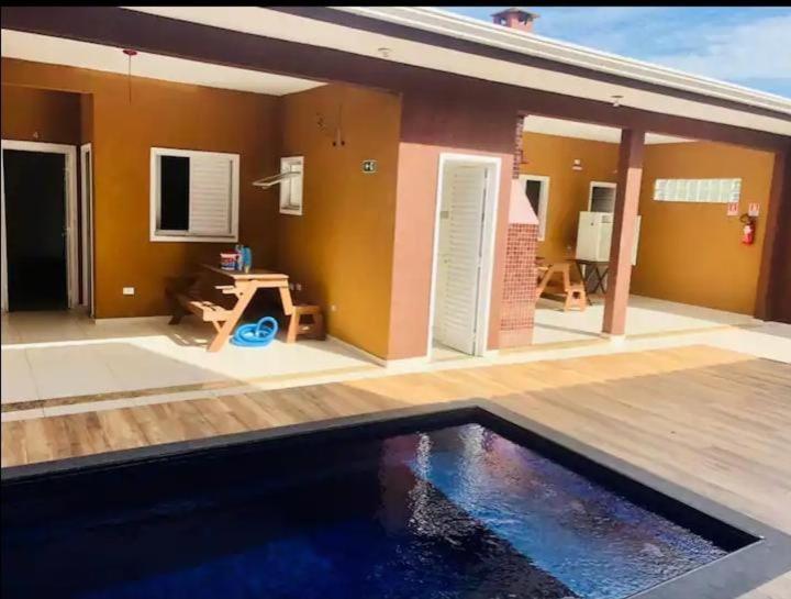 بنسيون Oasys Hospedagem