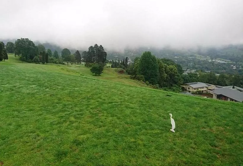 تختخواب و صبحانه Duncountry Victoria Country Club