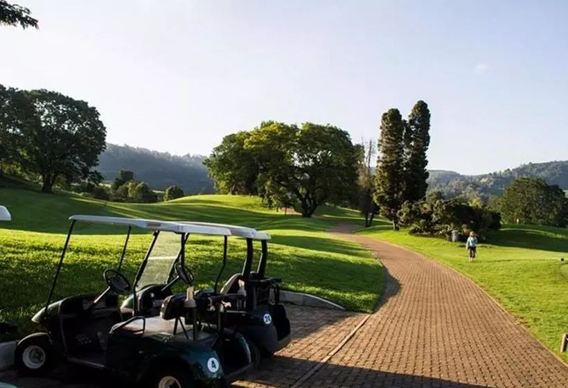 تختخواب و صبحانه Duncountry Victoria Country Club