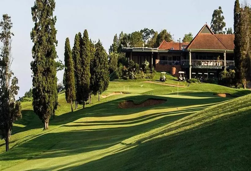 تختخواب و صبحانه Duncountry Victoria Country Club