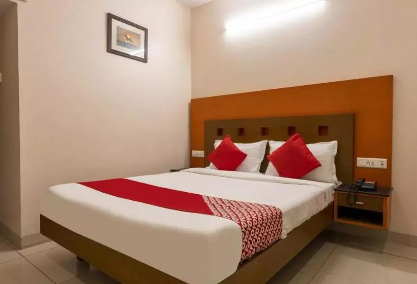 ホテル Oyo 77185 Sri Balaji Residency