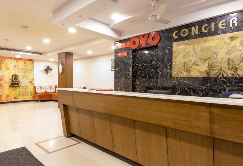 ホテル Oyo 77185 Sri Balaji Residency