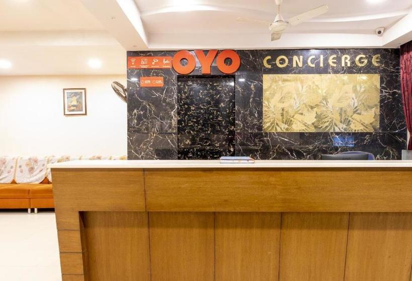 ホテル Oyo 77185 Sri Balaji Residency