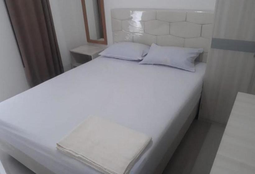 فندق Paving Residence Manado Redpartner