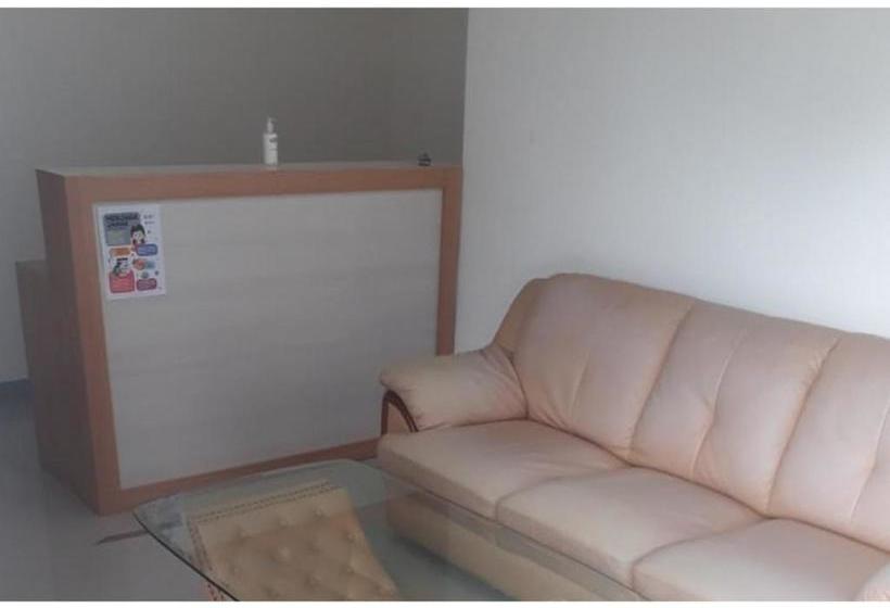 فندق Paving Residence Manado Redpartner