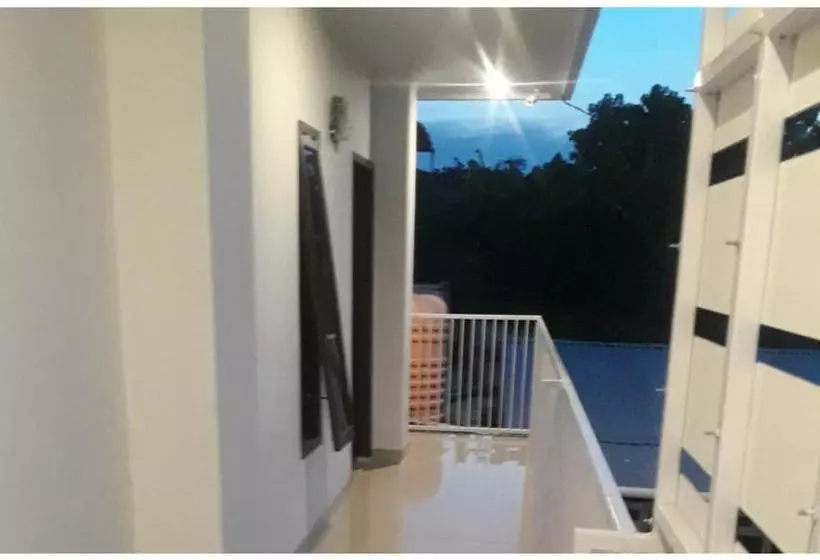 Hotelli Paving Residence Manado Redpartner