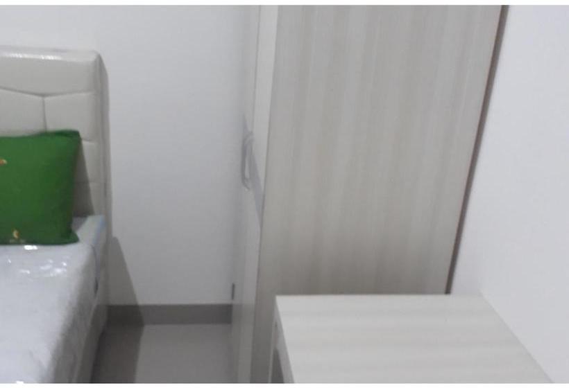 فندق Paving Residence Manado Redpartner