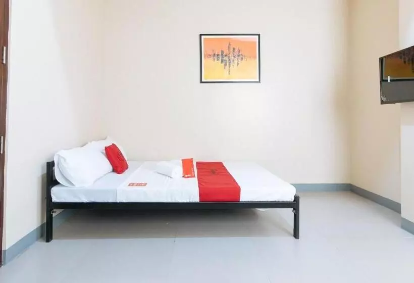 ホテル Reddoorz Plus @ Torre De Manuel Residences 1