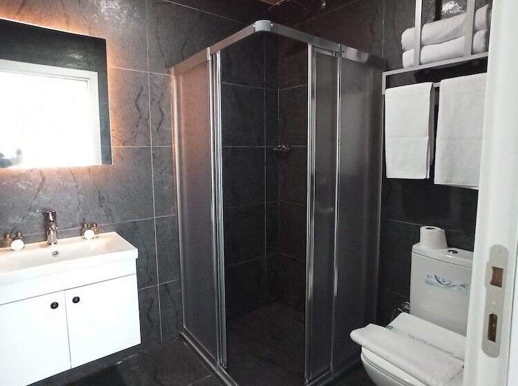 هتل Skylon Airport