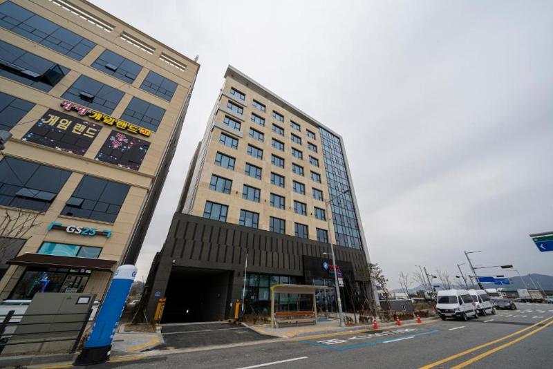 Surestay Plus Hotel By Best Western Asan