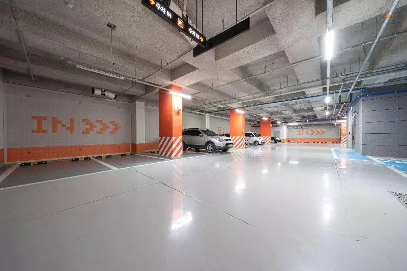 Surestay Plus Hotel By Best Western Asan