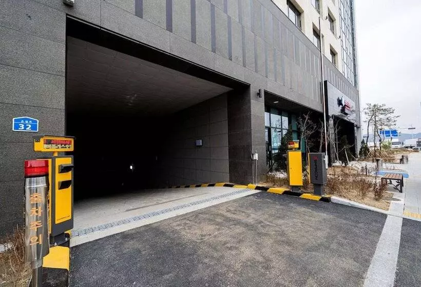 Surestay Plus Hotel By Best Western Asan