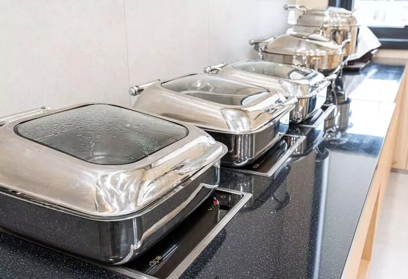 Surestay Plus Hotel By Best Western Asan