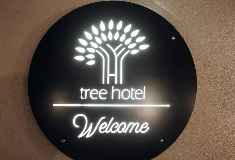 Otel Tree