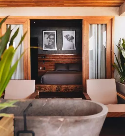 Naked Hotel Zipolite  Adults Only