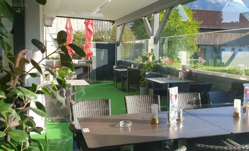 ユースホステル Gasthaus   Pension Kärntnerhof