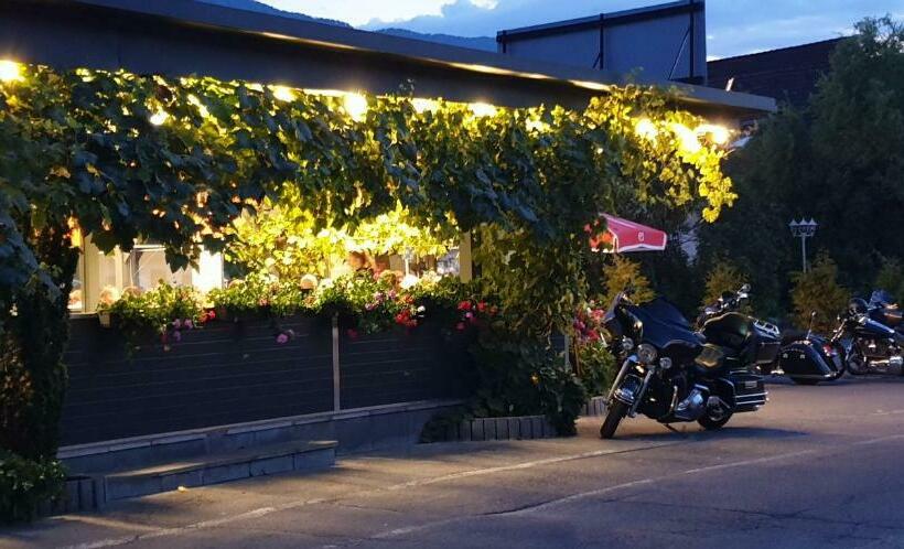 הוסטל Gasthaus   Pension Kärntnerhof