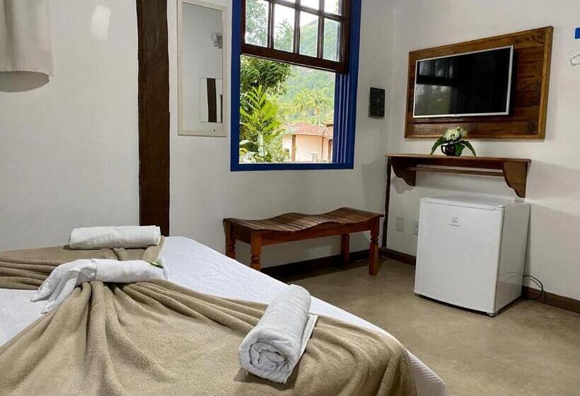 ユースホステル Vila Pequeá Pousada Ilhabela