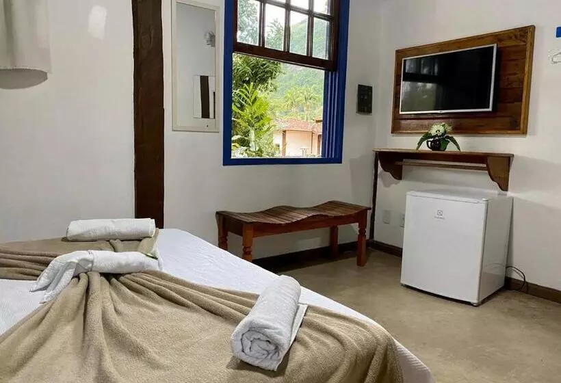 ユースホステル Vila Pequeá Pousada Ilhabela