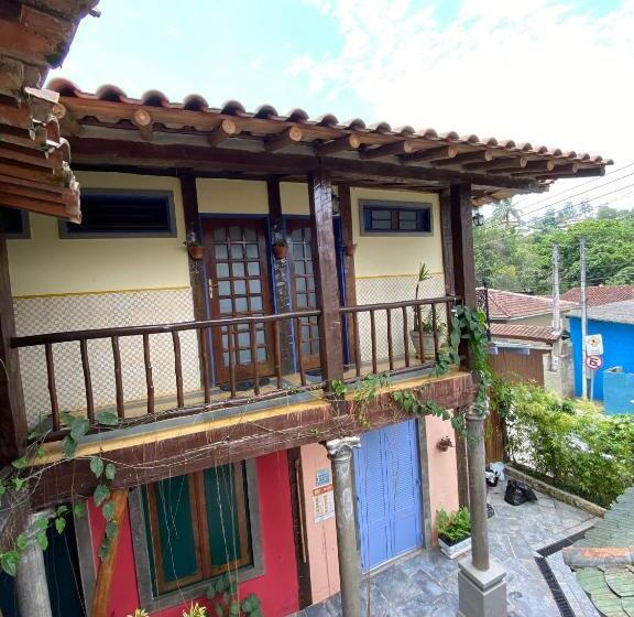 ユースホステル Vila Pequeá Pousada Ilhabela