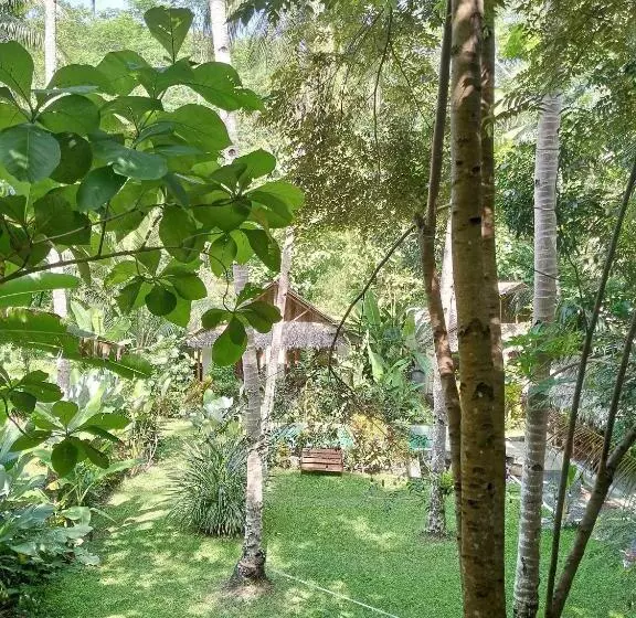 Bed and Breakfast Rnv Eco Resort Bungalows