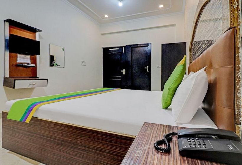 אתר נופש Treebo Trend Radha Palace