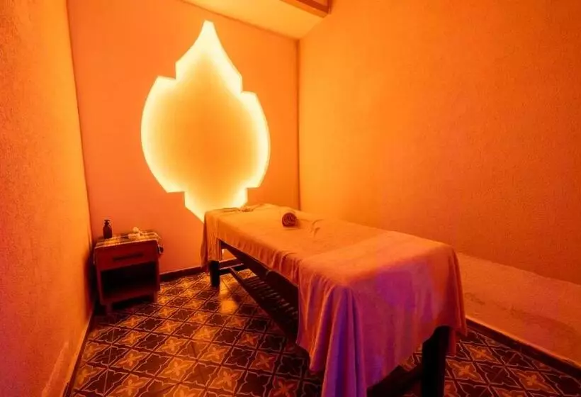 Hotelli Miarosa Konakli Garden