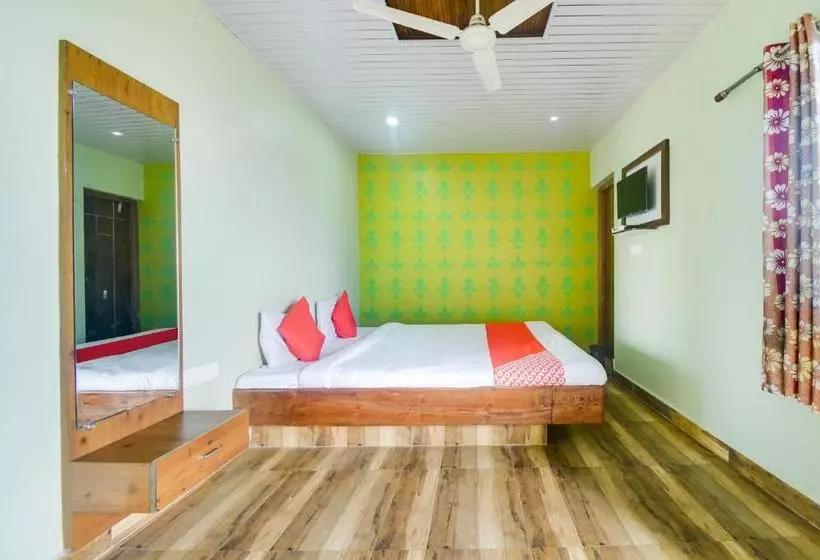 Hotelli Oyo 68011 Resort Shankarmuni