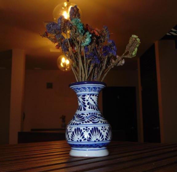 فندق Puerta Del Sol