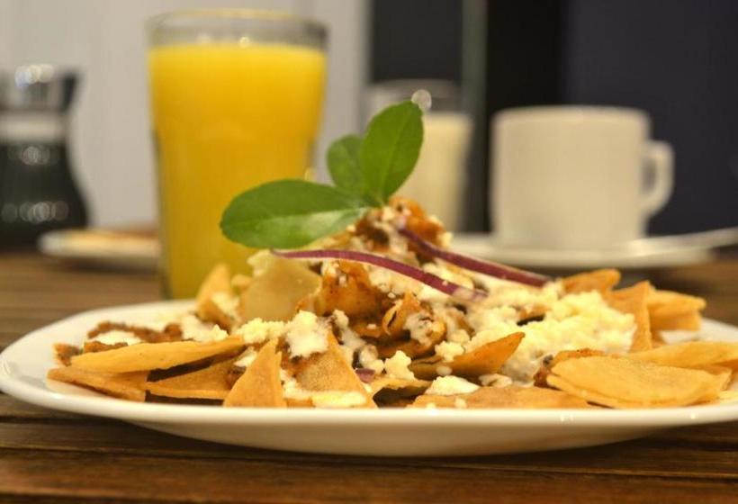 فندق Puerta Del Sol