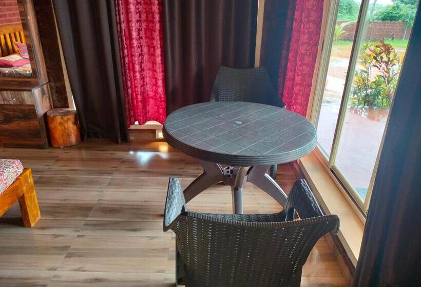 Hotel Riverstone Riverfront Stay