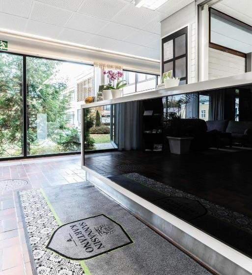 ホテル Sannäsin Kartano