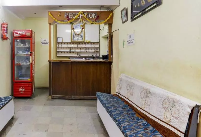ホテル O Bhavani Rest Rooms