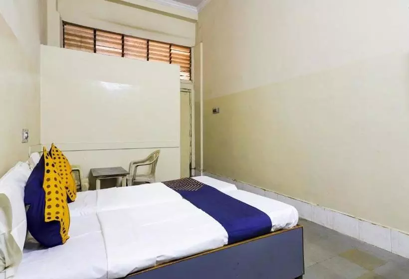 ホテル O Bhavani Rest Rooms