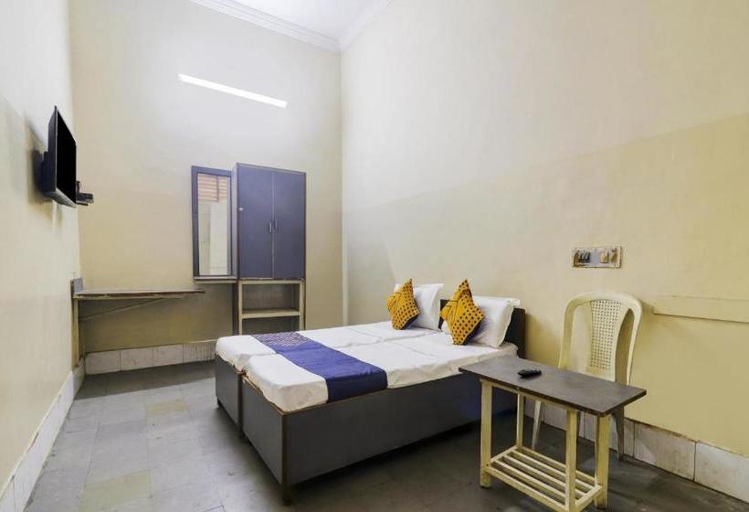 酒店 O Bhavani Rest Rooms