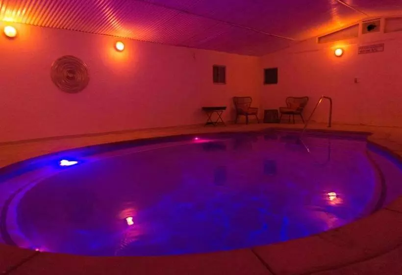 هتل The O Spa + Resort, Adults Only