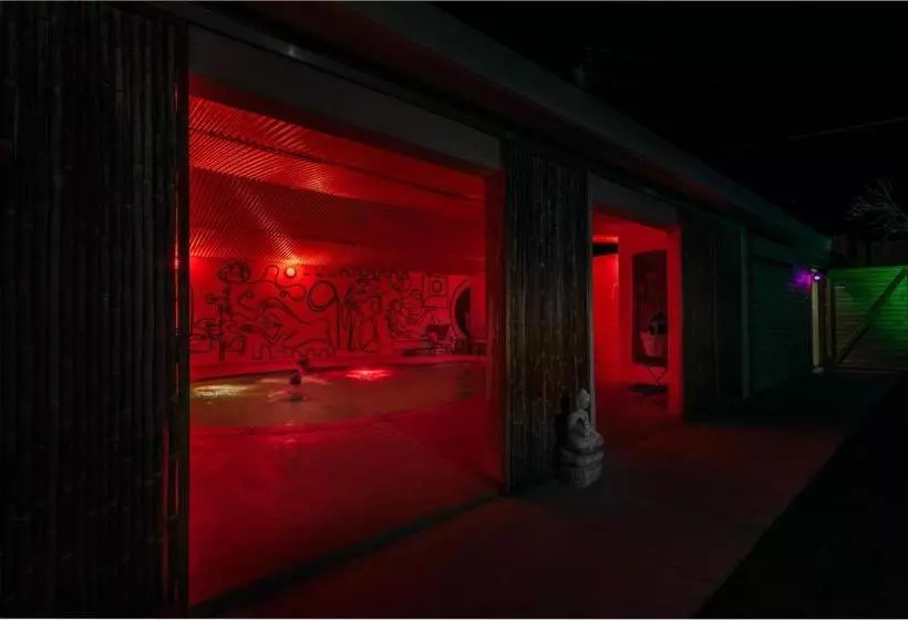هتل The O Spa + Resort, Adults Only