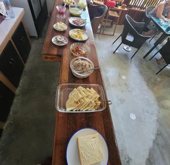 پانسیون Arianna Dhangethi